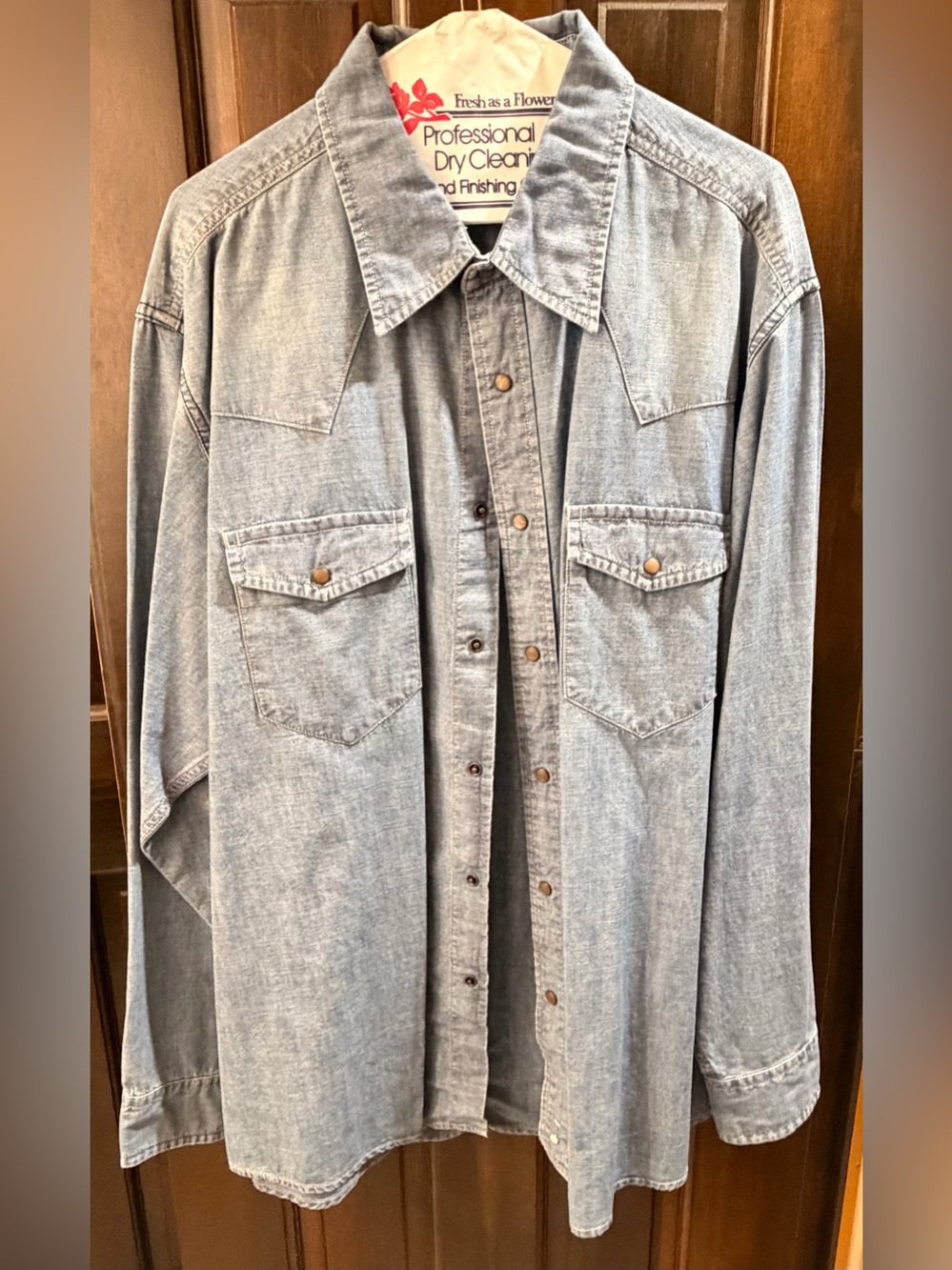 VTG 90s Gap Blue Denim Western Snap Shirt